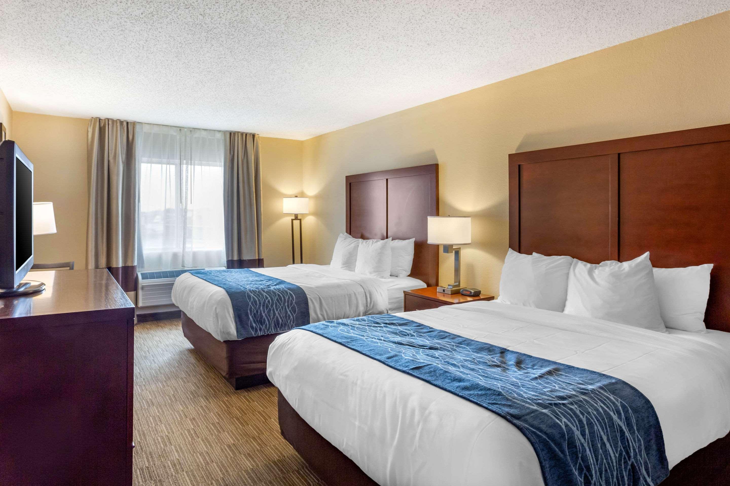 Comfort Inn Rockford Near Casino District Exterior photo