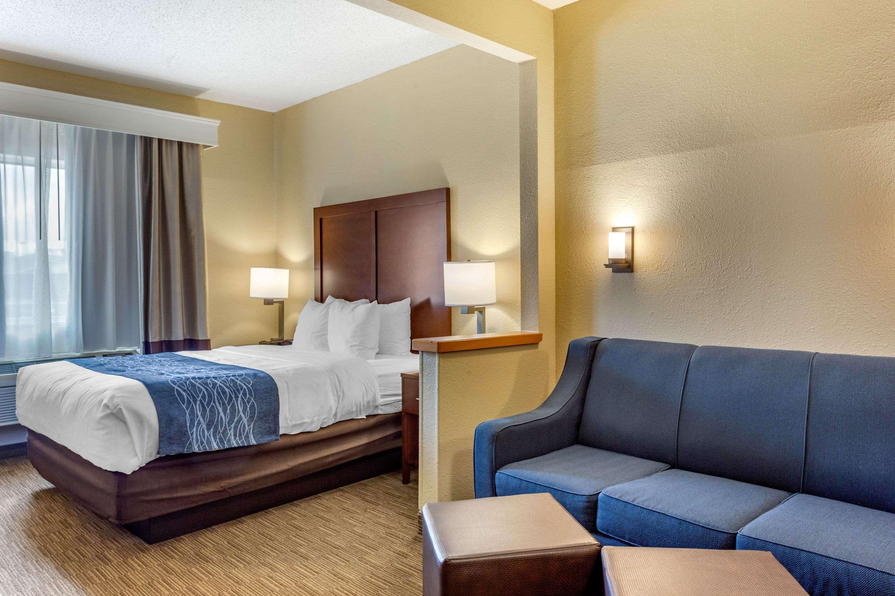 Comfort Inn Rockford Near Casino District Exterior photo