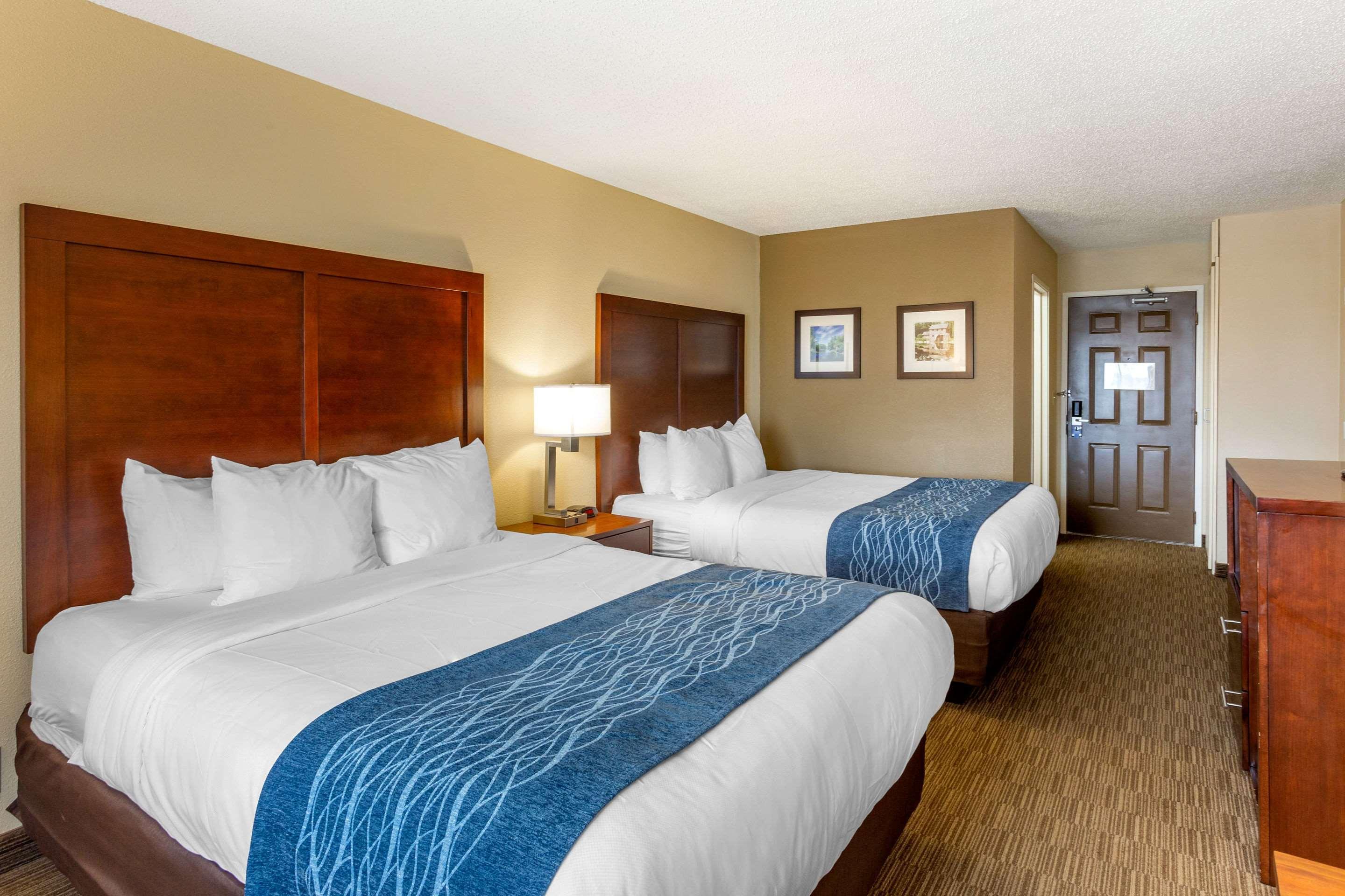 Comfort Inn Rockford Near Casino District Exterior photo